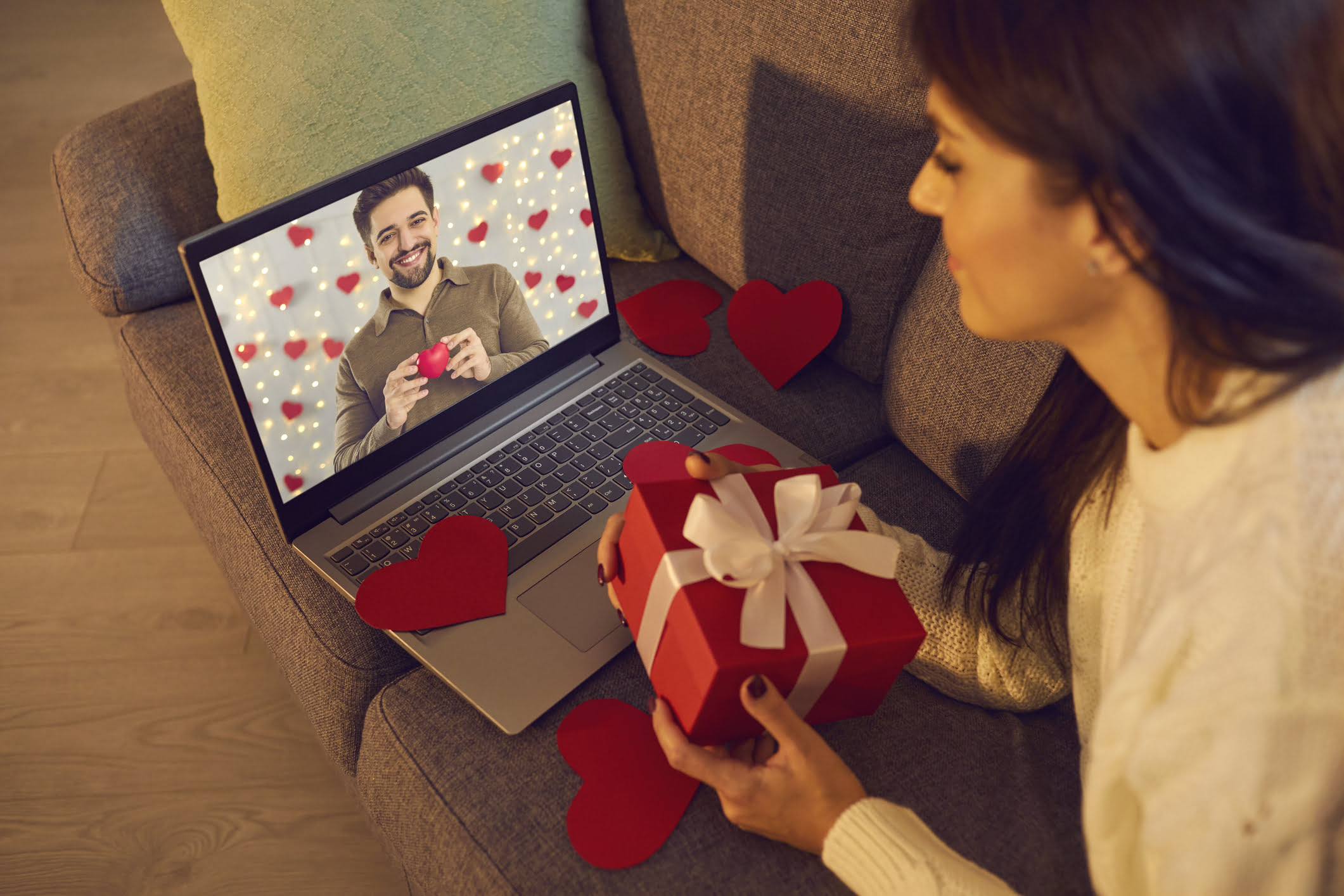 How to Deal With Long Distance Relationship