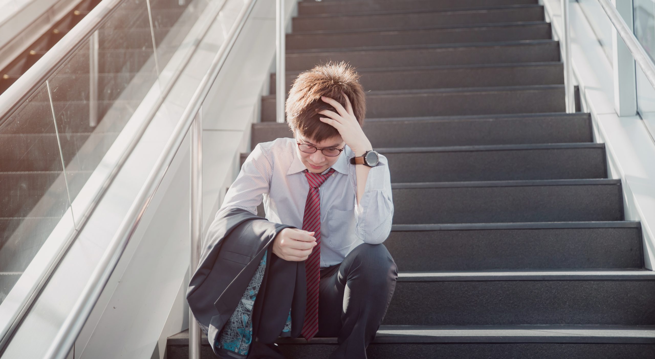 9 Workable Ways To Overcome Anxiety (At work)