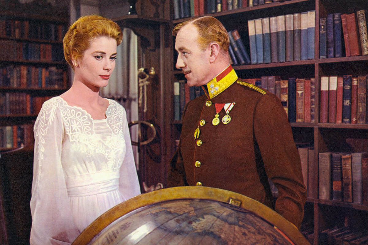 Grace Kelly and Alec Guiness in 'The Swan', directed by Charles Vidor.