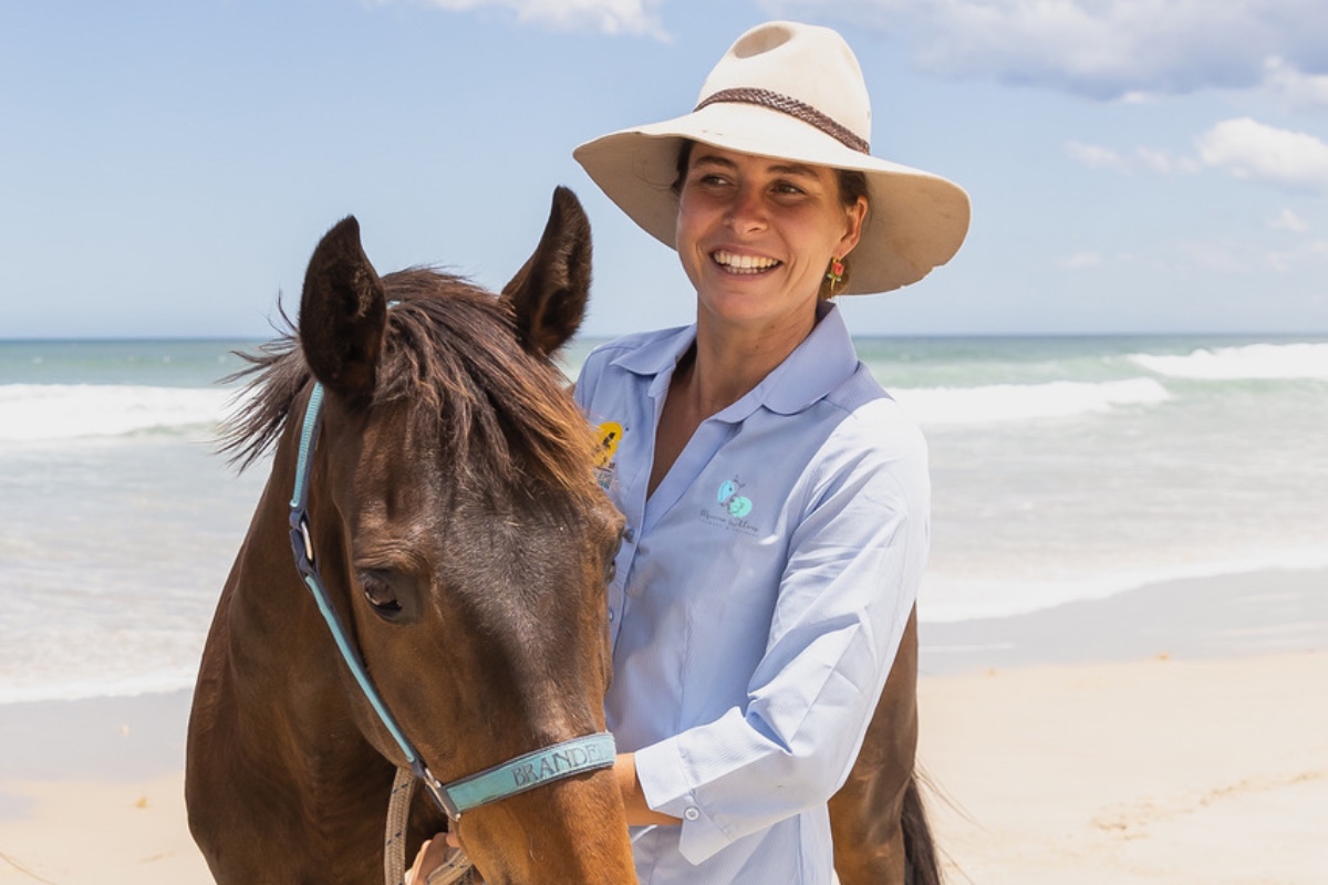 Harnessing Horses for Healing: Maxime Willems' Therapeutic Approach